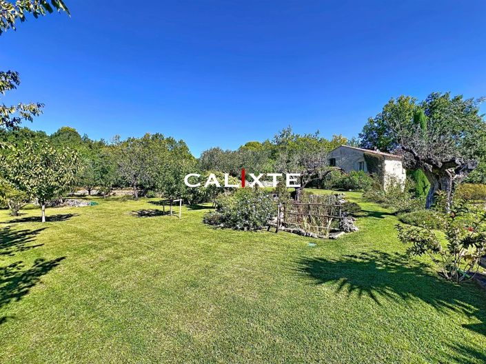 Image No.10-4 Bed Property for sale