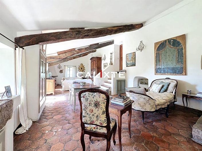 Image No.14-4 Bed Property for sale