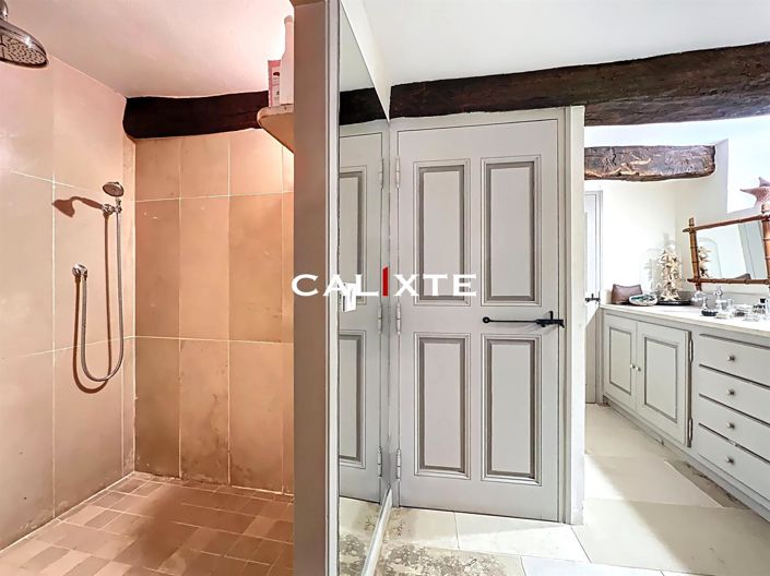 Image No.27-4 Bed Property for sale