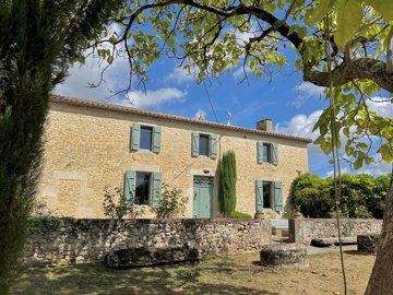 5 Bed House for sale