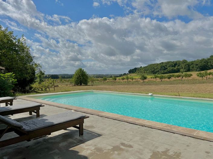 Image No.3-5 Bed House for sale