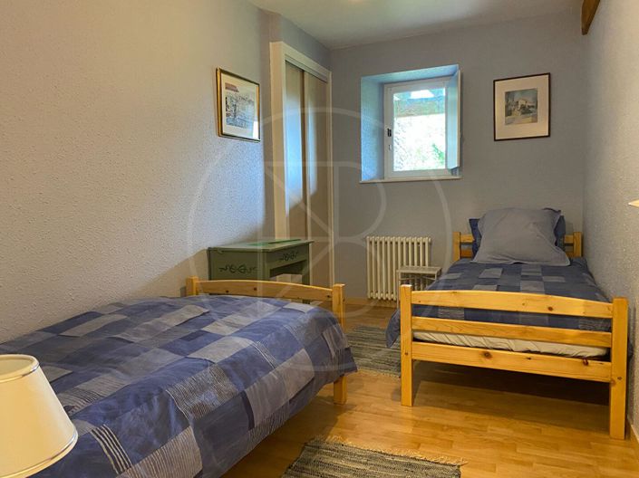 Image No.12-3 Bed House for sale