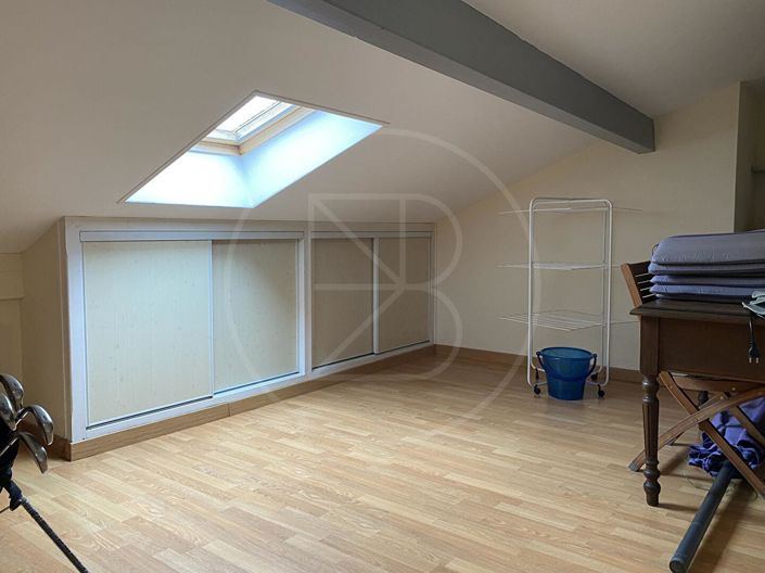 Image No.7-3 Bed House for sale