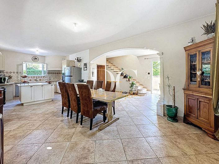 Image No.7-4 Bed House for sale