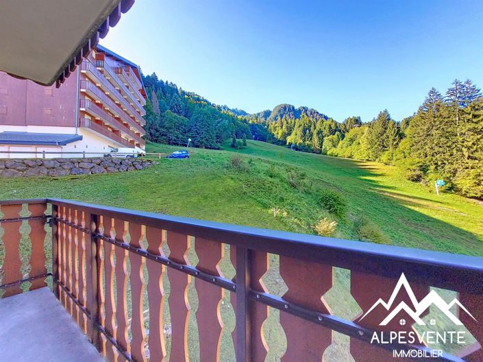 Image No.10-1 Bed Apartment for sale