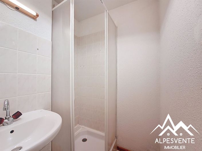 Image No.9-1 Bed Apartment for sale