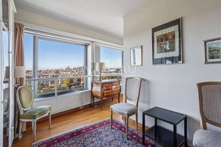 Image No.6-2 Bed Apartment for sale