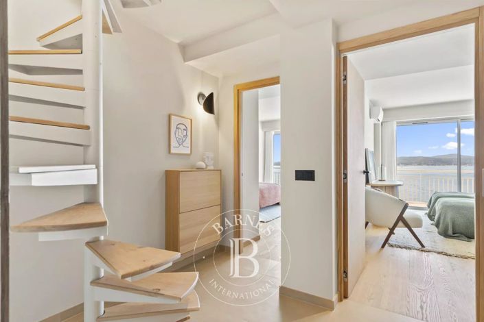 Image No.2-Apartment for sale