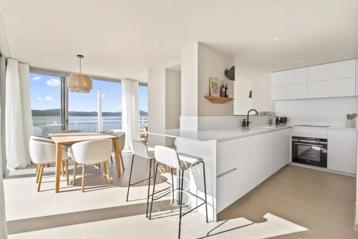 Image No.4-Apartment for sale