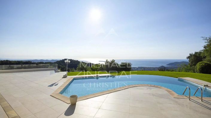 Image No.4-5 Bed House for sale