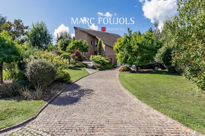 Image No.1-House for sale