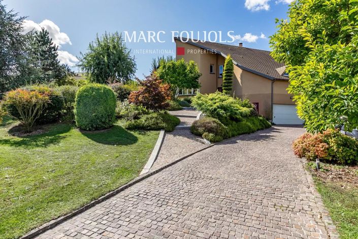 Image No.10-House for sale