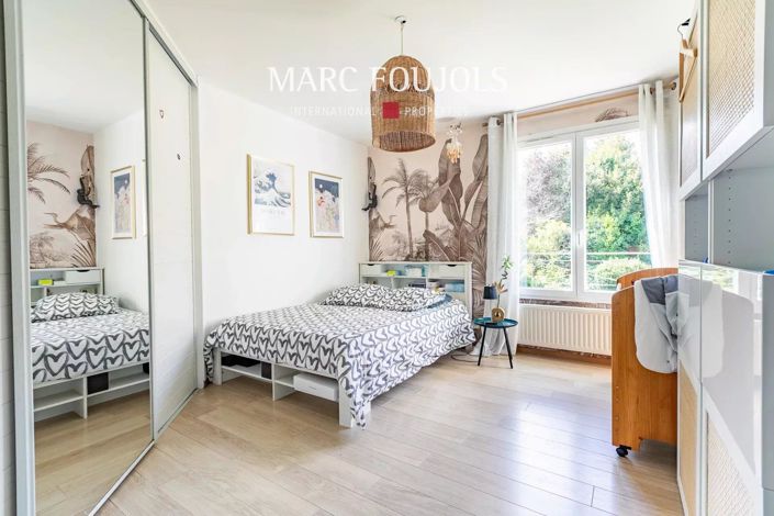 Image No.25-House for sale