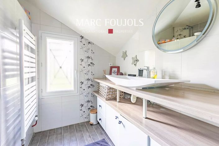 Image No.30-House for sale