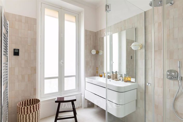 Image No.11-3 Bed Apartment for sale