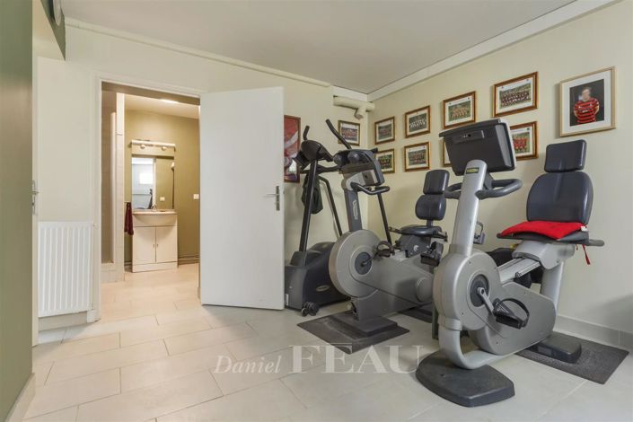 Image No.39-5 Bed House for sale