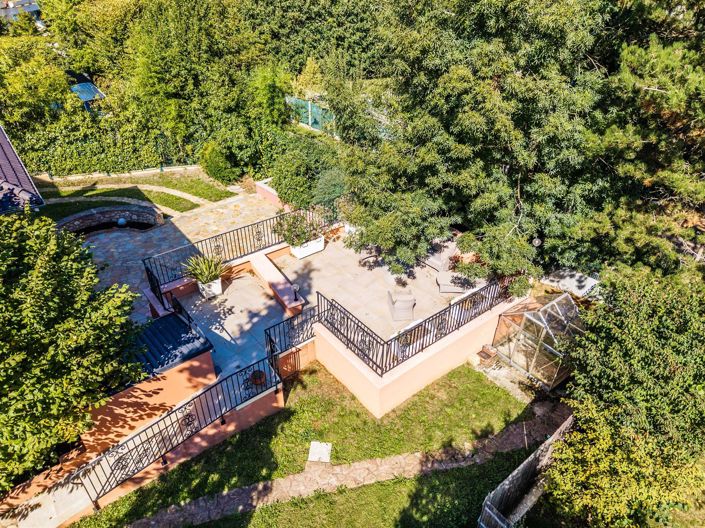 Image No.20-7 Bed House for sale