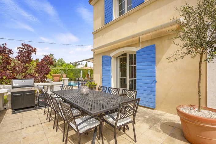 Image No.34-5 Bed House for sale