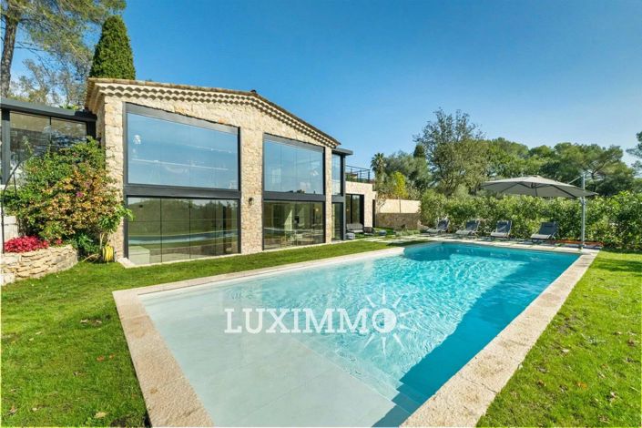 Image No.1-5 Bed House for sale