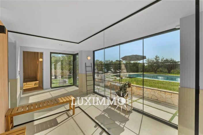 Image No.14-5 Bed House for sale