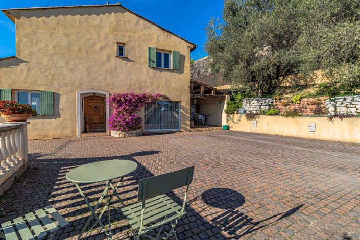 Image No.13-4 Bed House for sale