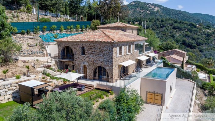 Image No.1-6 Bed House for sale