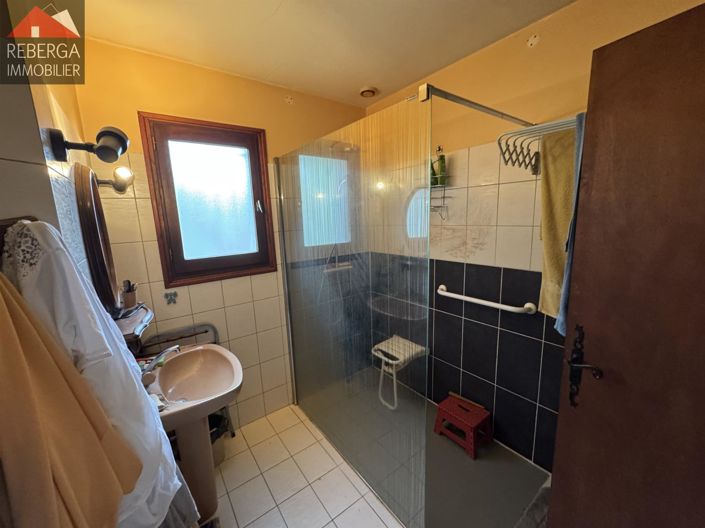 Image No.12-3 Bed House for sale