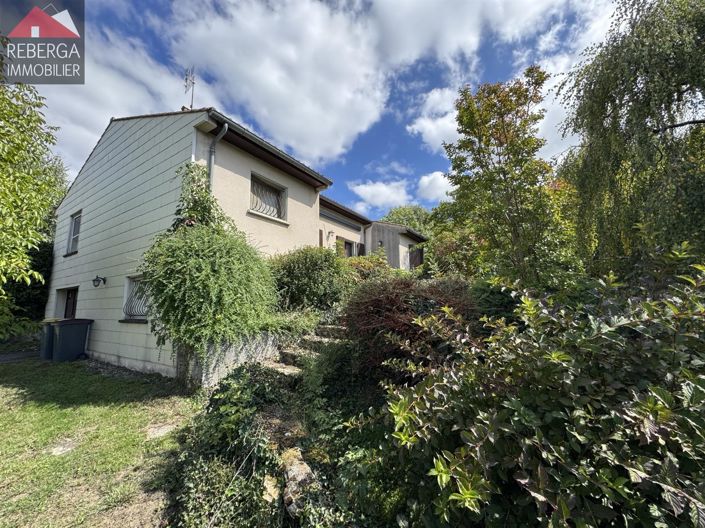 Image No.2-3 Bed House for sale