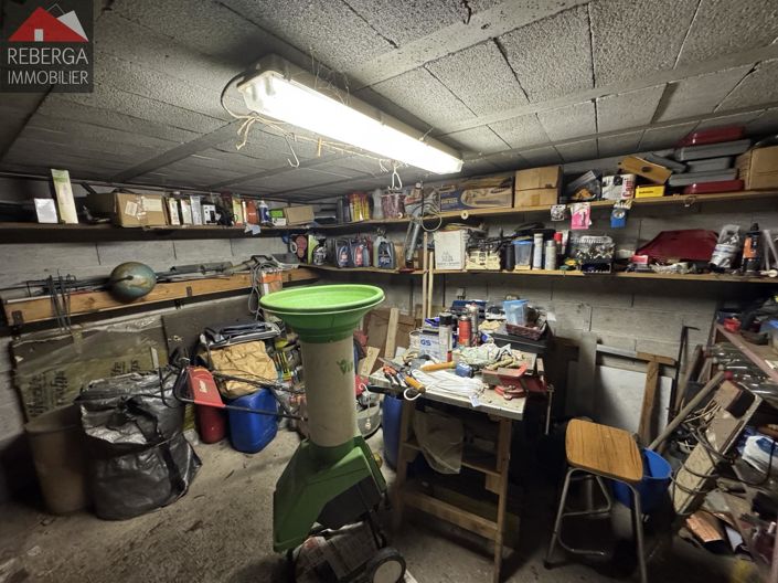 Image No.24-3 Bed House for sale