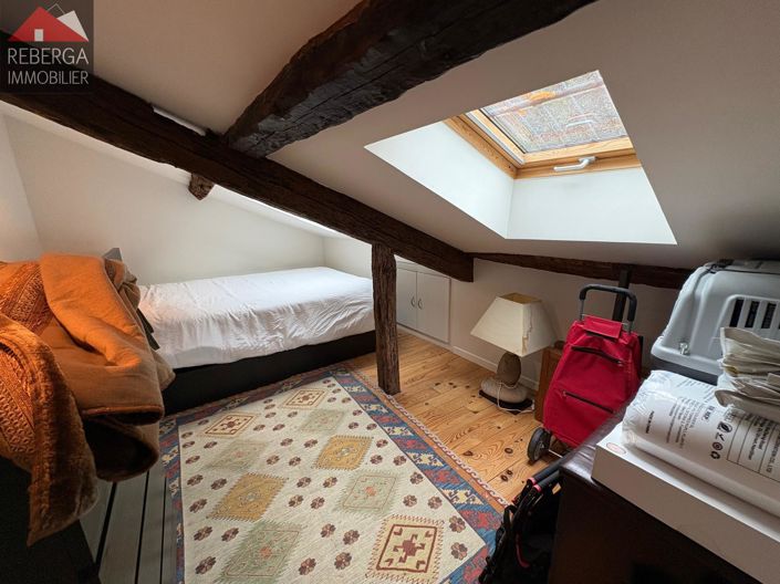 Image No.22-5 Bed House for sale