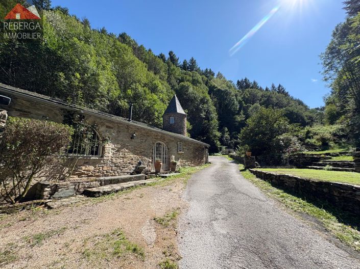 Image No.70-5 Bed House for sale