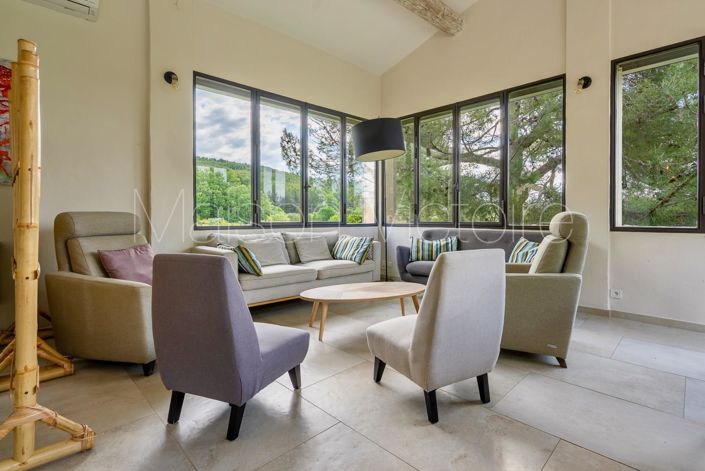 Image No.12-8 Bed House for sale