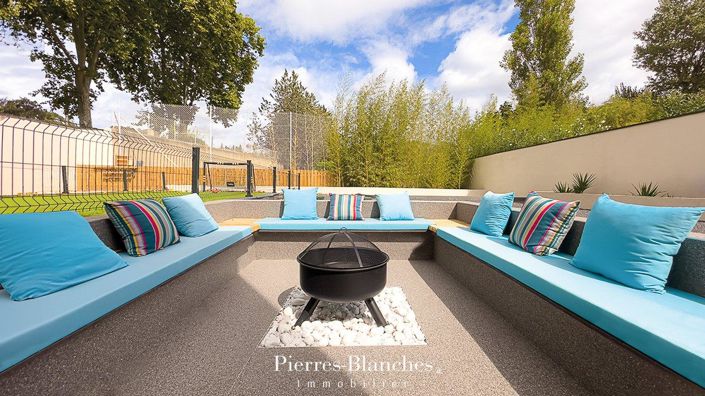 Image No.7-4 Bed House for sale