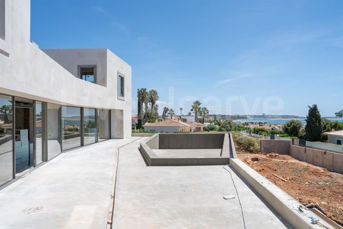 Image No.5-5 Bed House for sale