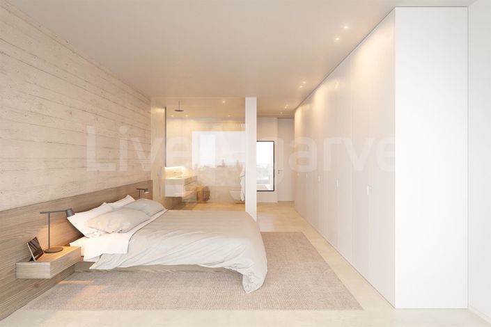 Image No.22-4 Bed House for sale