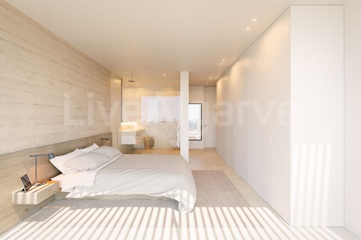 Image No.23-4 Bed House for sale