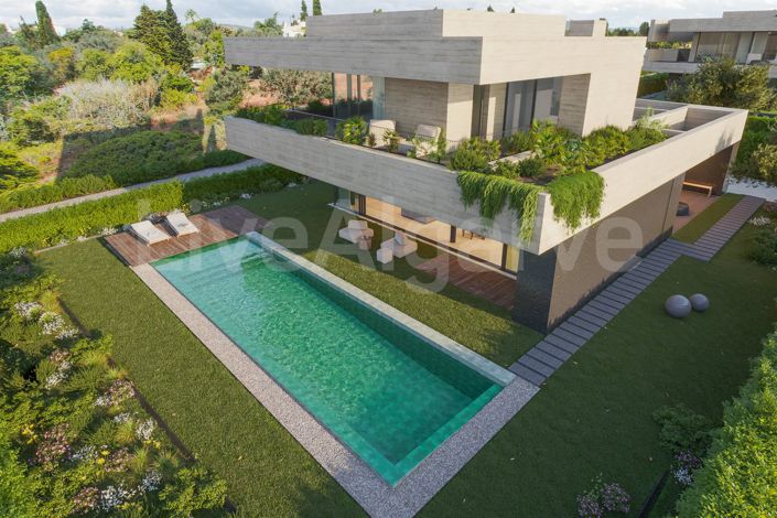 Image No.1-3 Bed House for sale