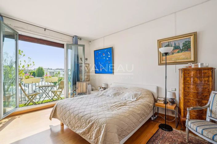 Image No.9-4 Bed Apartment for sale