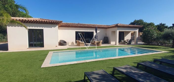 Image No.2-4 Bed House for sale