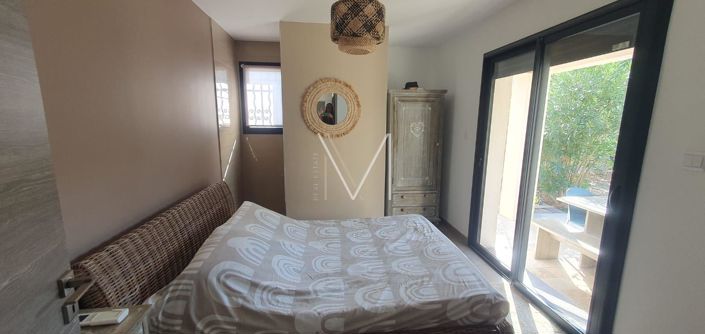 Image No.9-4 Bed House for sale