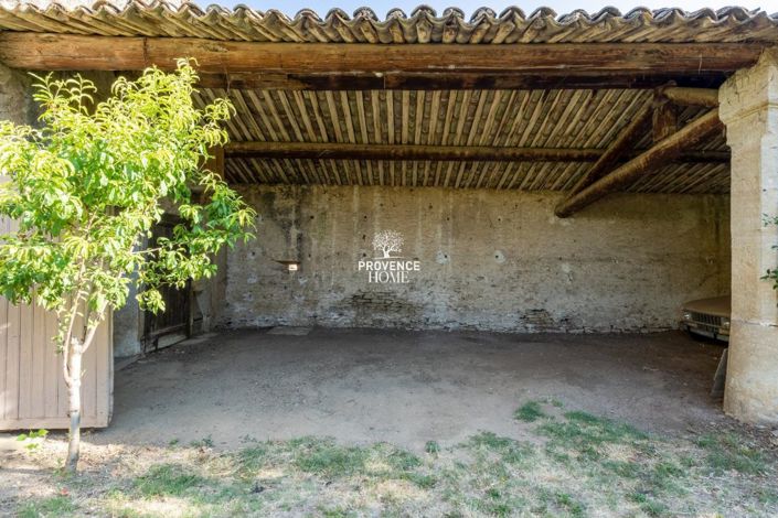 Image No.18-5 Bed House for sale