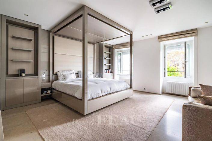 Image No.23-5 Bed House for sale