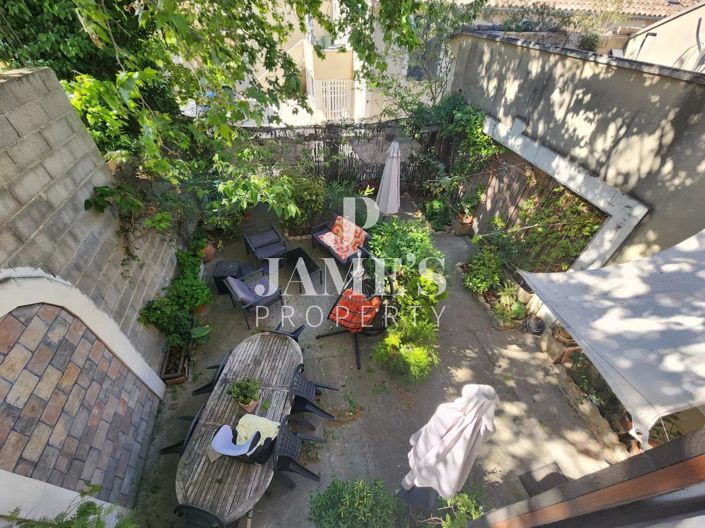 Image No.5-5 Bed House for sale