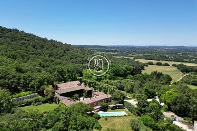 22 Bed House for sale