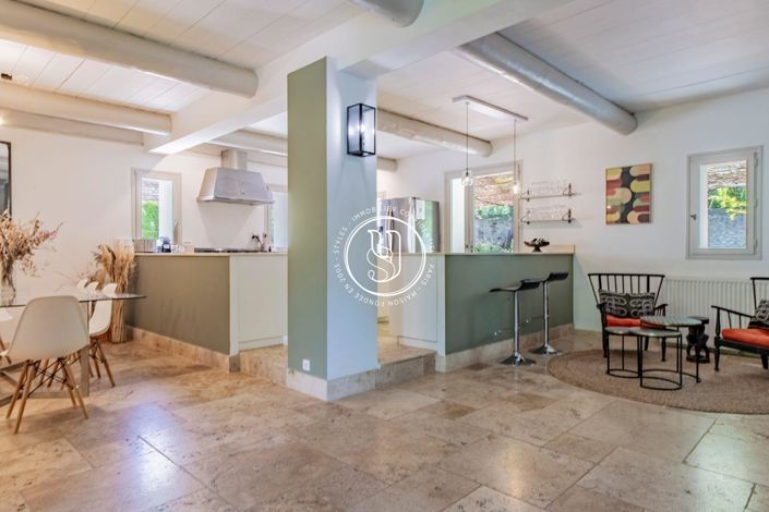 Image No.14-22 Bed House for sale