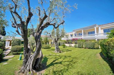 3 Bed Apartment for sale