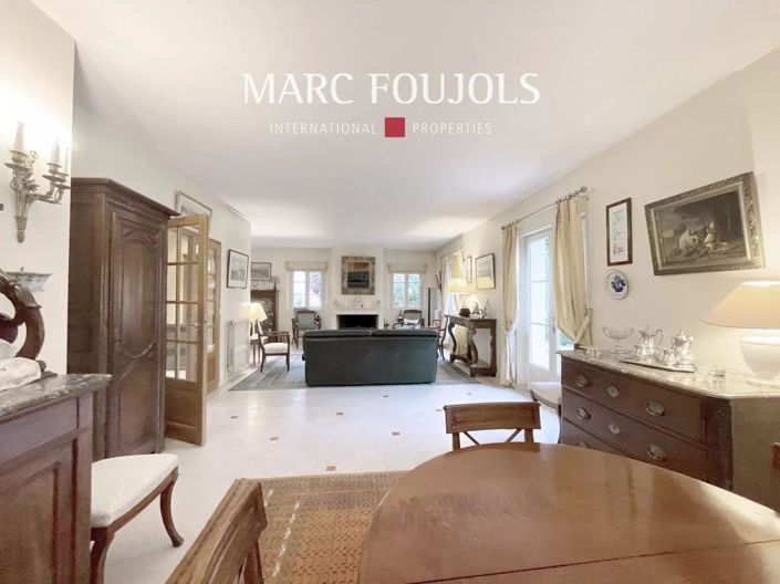 Image No.3-6 Bed House for sale