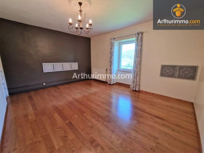 Image No.24-3 Bed House for sale