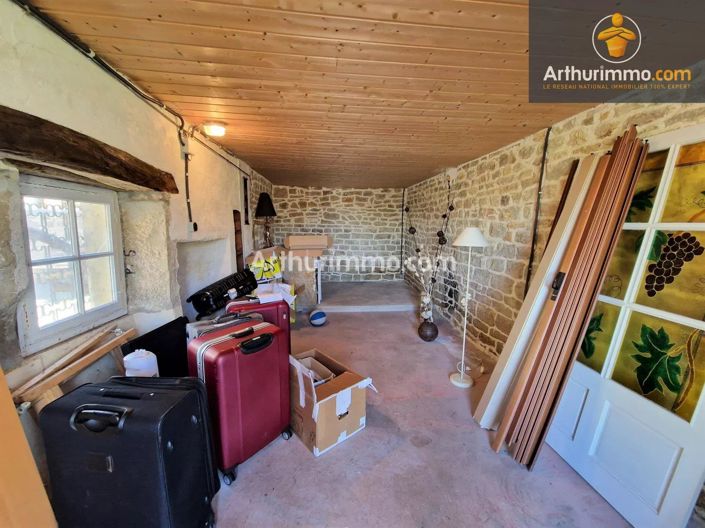 Image No.26-3 Bed House for sale