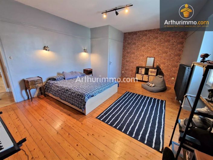 Image No.8-3 Bed House for sale